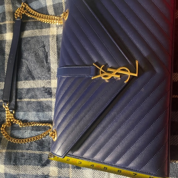 YSL - Picture 10 of 11